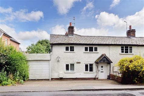 Retirement property for sale bentley  OnTheMarket < 7 days Marketed by Hunters - Knowle, Midlands